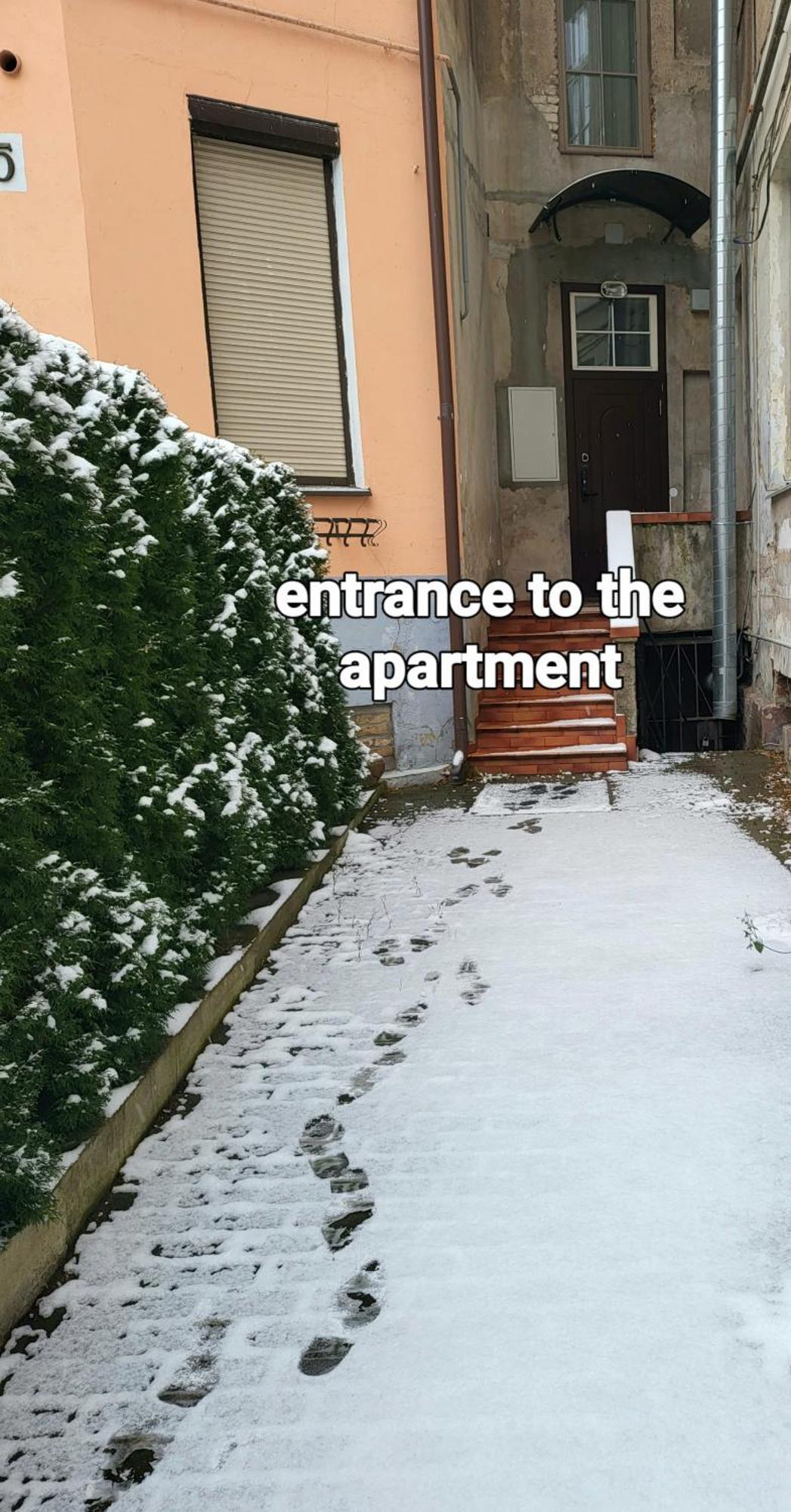 Happy Inn Toto Old Town, Self Check, Parking In The Yard, VNO Exterior foto